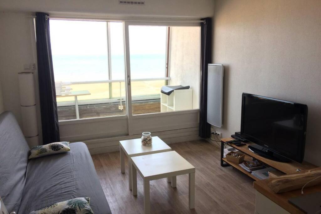 Appartement T2 Avec Vue Sur Mer Directe ! Courseulles-sur-Mer Exterior photo